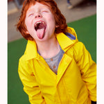 Petit Bateau - Ikoniske Cire Regnjakke - Gul