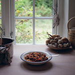 Mad & Mødreomsorg - Bog om næring & omsorg i efterfødselstiden